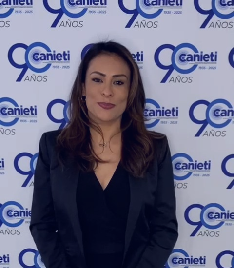 Adriana Servín